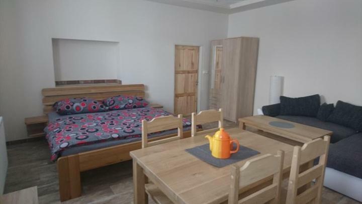 Business Apartman Zamberk Exterior photo